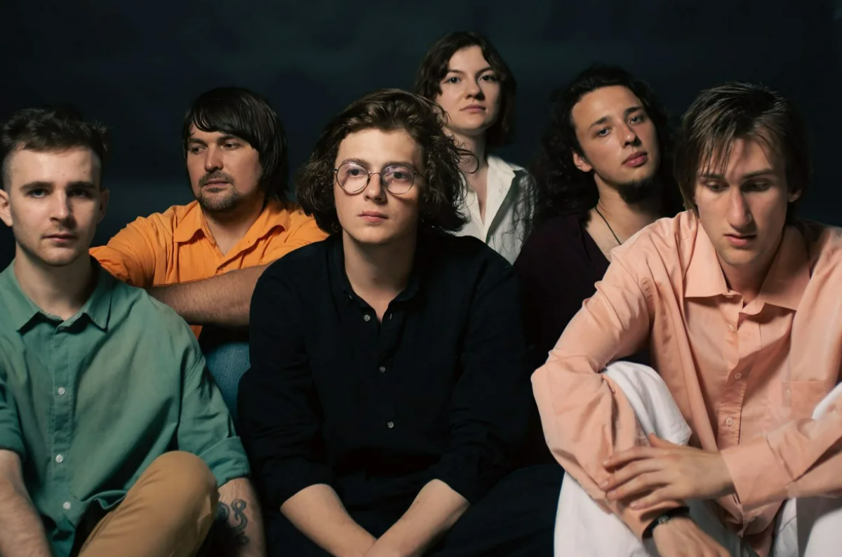 Бонд с кнопкой